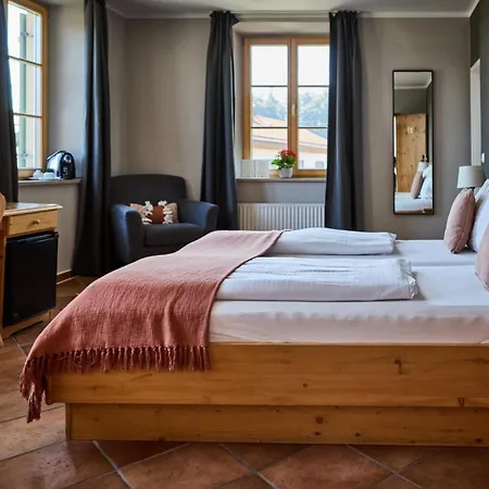 Hotel Tegernseer Hof