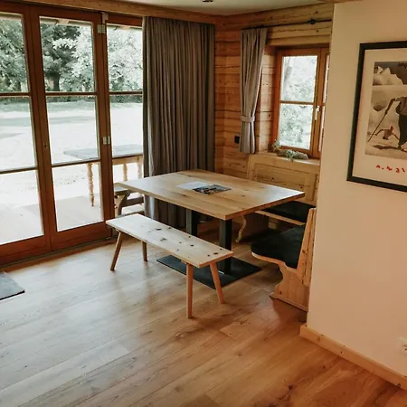 Tegernseer Hof Hotell 3*