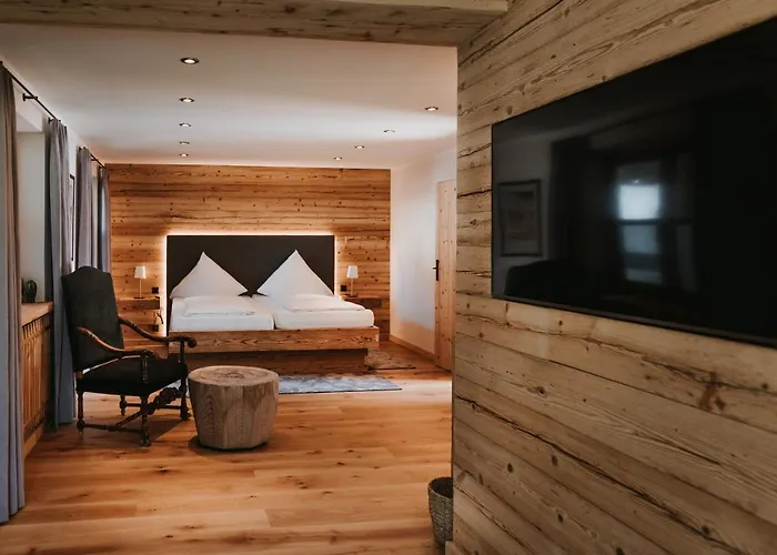 Hotel Tegernseer Hof 3*